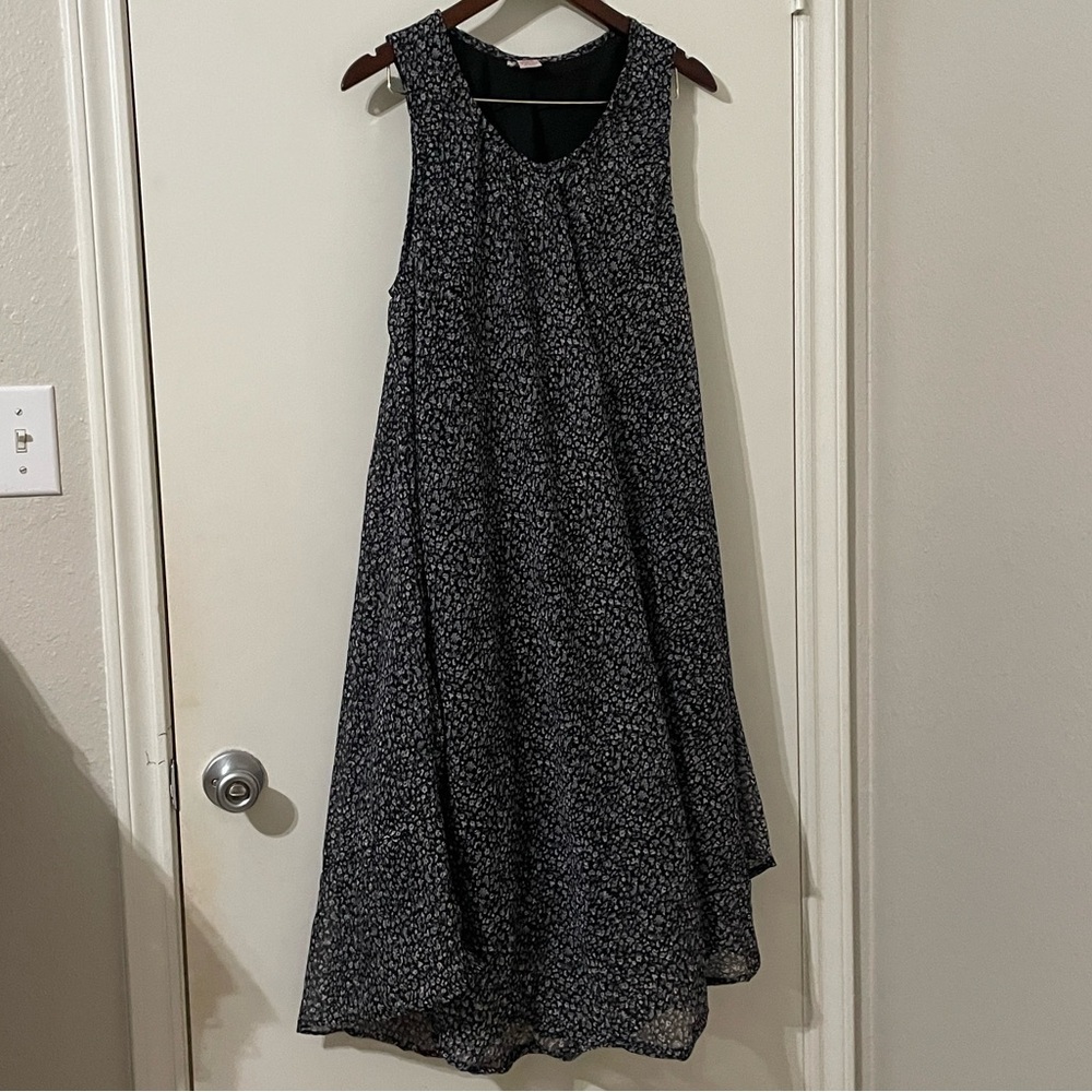 Royal Paisley Floral Sleeveless Trapeze Dress - One Size